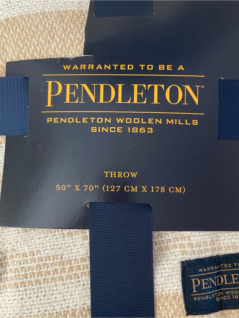 NWT Pendleton Rio Grand Almond Bluff Cream and Beige 50x70 Throw with Fringe - Picture 3 of 5